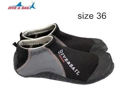 1.5MM Adults Scuba Neoprene Surf Beach Diving Snorkeling and Swim Shoes Snokling Keep Warm Beach Shoes Fishing Winter Swim Fins