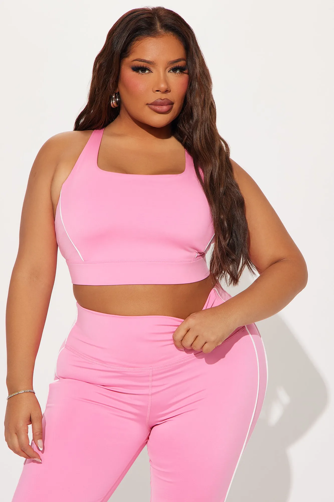 Aligned Elevate Sports Bra - Bubblegum Pink