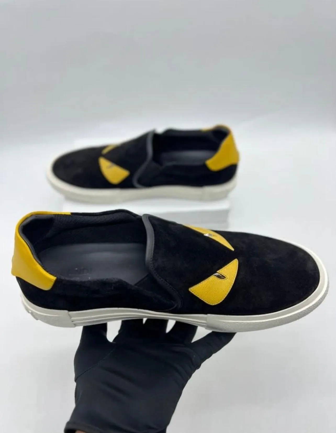 FENDI monster eye shoes Size 9