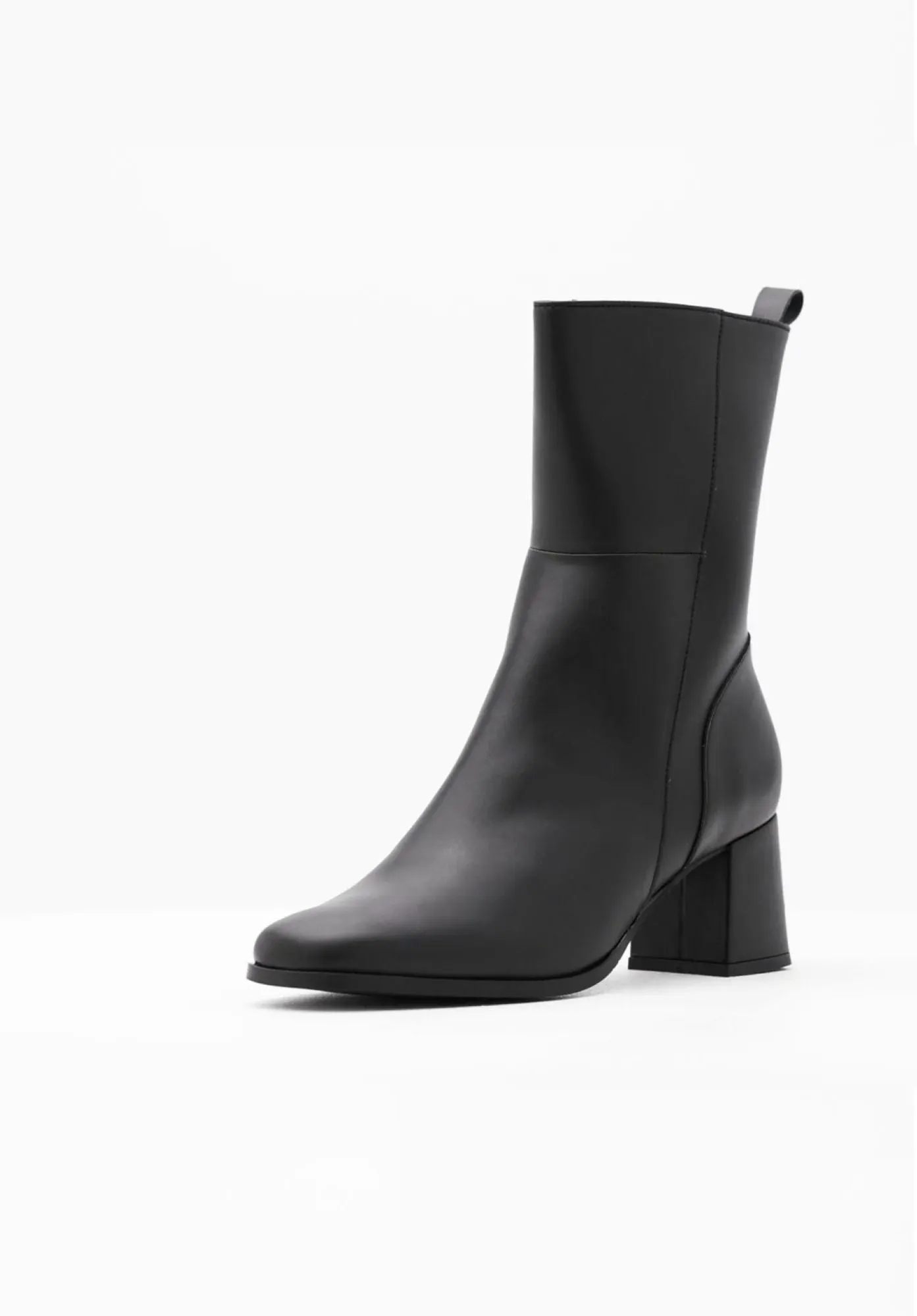 High Heel Boots ELVERIUM