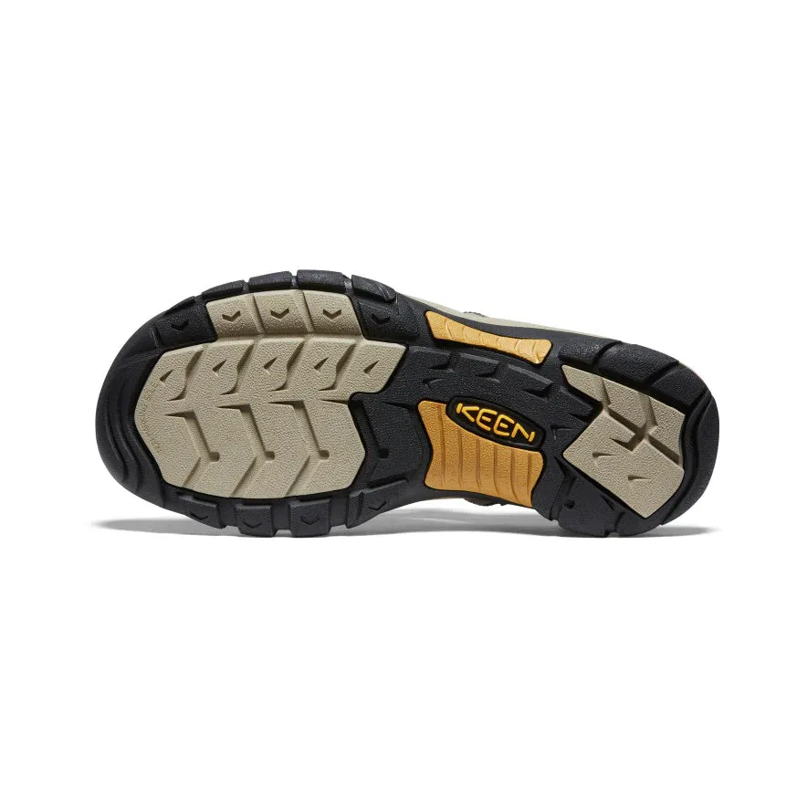 Men's Keen Newport H2 Color: Raven/Aluminum