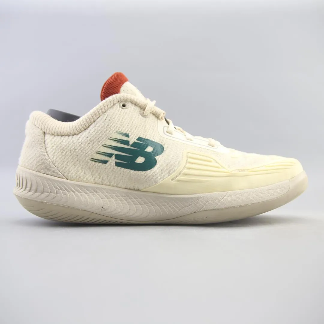 NEW BALANCE  FUELCELL 996V5
