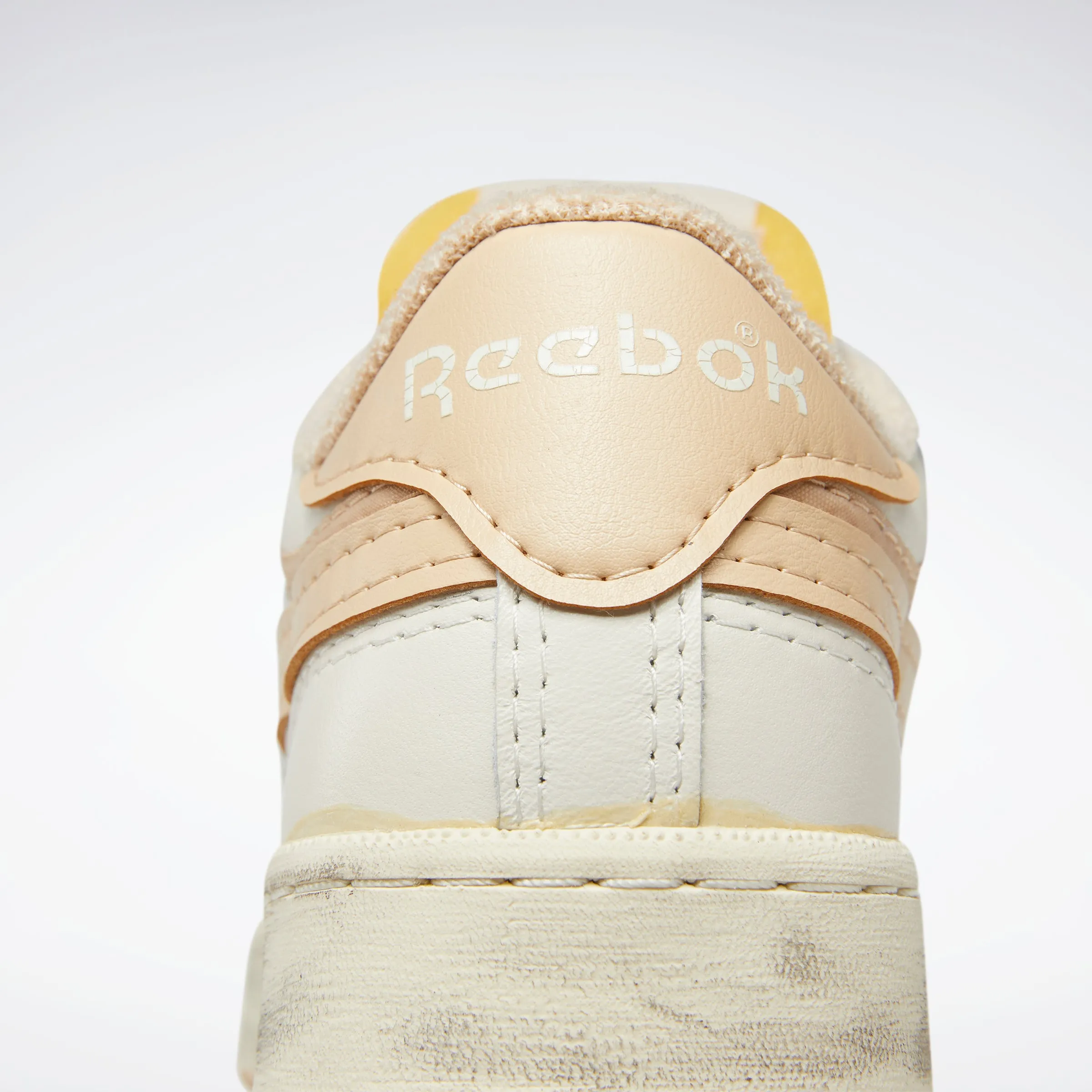 Reebok Footwear Men Club C 85 Vintage Shoes Chalk/Weabei/Alabas