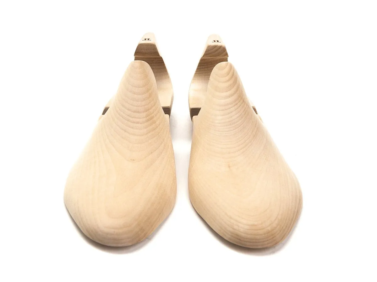 Shoe Trees EE-width