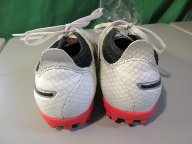 Used Puma One Turf Soccer Cleats Size 2.5